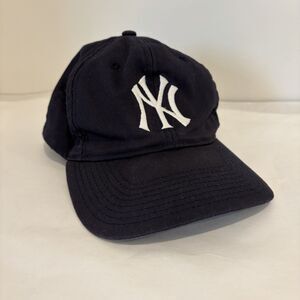 Vintage New York Yankees Twins Enterprise MLB Baseball Cap Hat OSFA Macau